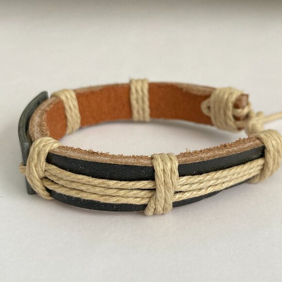 Vintage The Lords Prayer Leather Bracelet Mens Womens Adjustable Rope Catholic - Picture 6 of 10